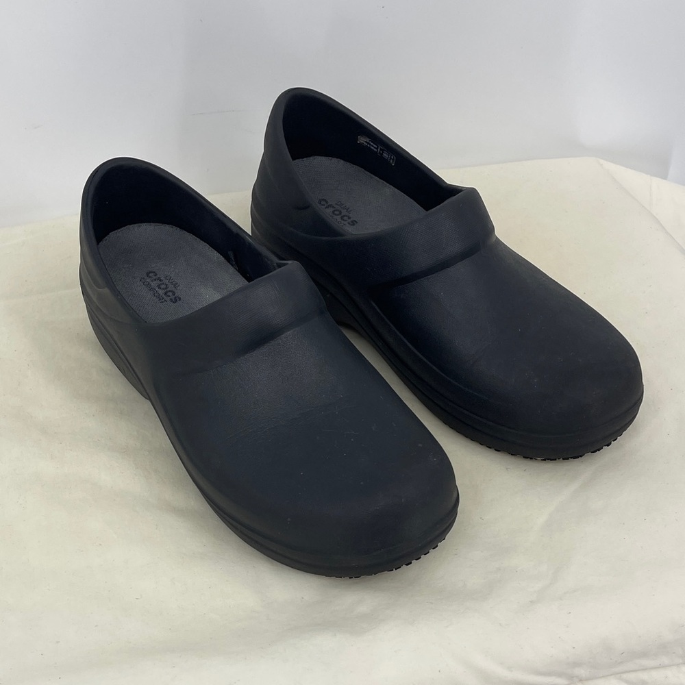 CROCS Women's Classic Black Mules SIZE 8